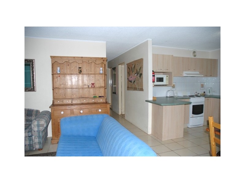 26 Leonard Avenue ‘Eva’, Surfers Paradise QLD 4217