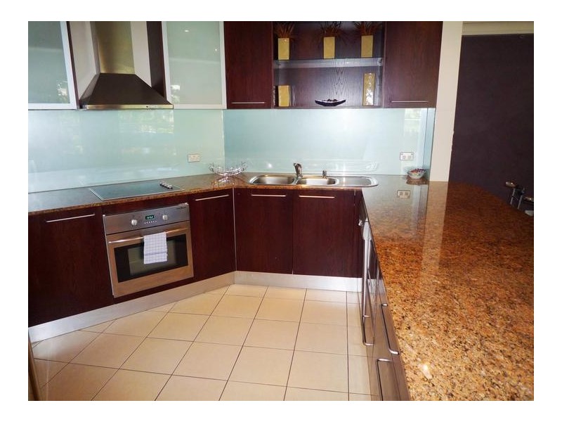 85 Old Burleigh Road ‘Biarritz’, Surfers Paradise QLD 4217