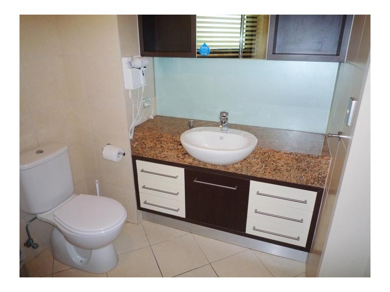 85 Old Burleigh Road ‘Biarritz’, Surfers Paradise QLD 4217