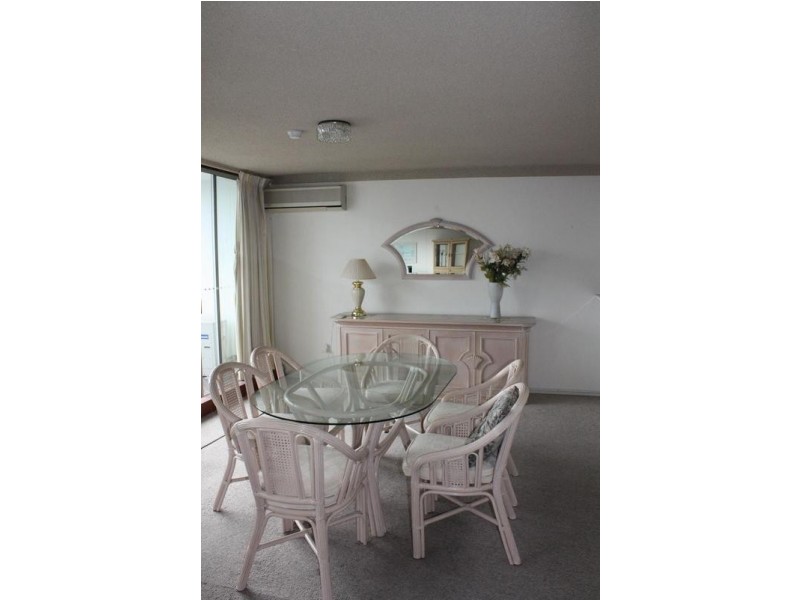 2 Riverview Parade ‘Condor’, Surfers Paradise QLD 4217