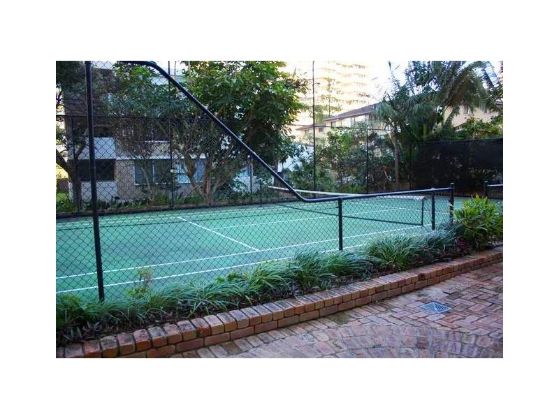 4 Thornton Street ‘Acapulco’, Surfers Paradise QLD 4217