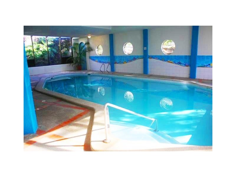 4 Thornton Street ‘Acapulco’, Surfers Paradise QLD 4217