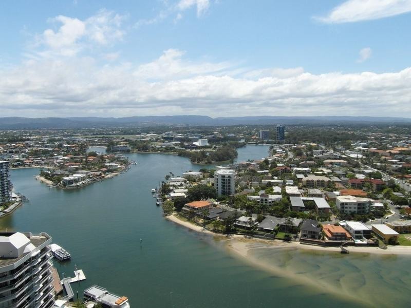 9 Ferny Avenue (Cirle on Cavill), Surfers Paradise QLD 4217