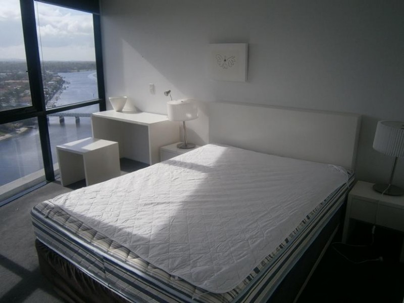 9 Ferny Avenue (Cirle on Cavill), Surfers Paradise QLD 4217