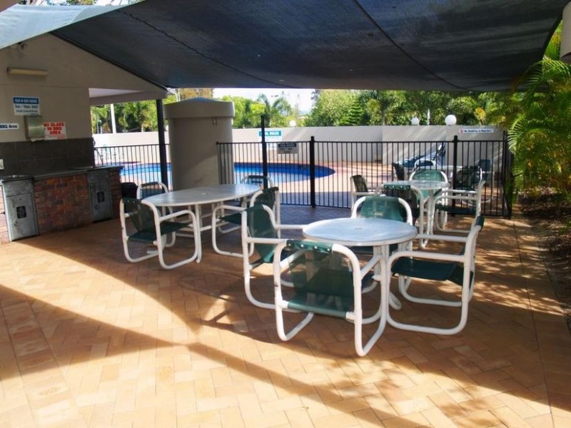 43 Enderley Avenue, ‘Anacapri’, Surfers Paradise QLD 4217