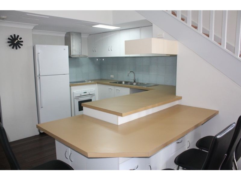 43 Enderley Avenue, ‘Anacapri’, Surfers Paradise QLD 4217