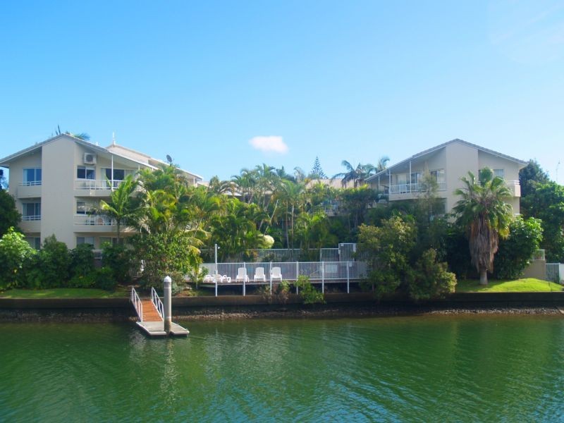 37 Peninsular Drive ‘Surfers Del Rey’, Surfers Paradise QLD 4217