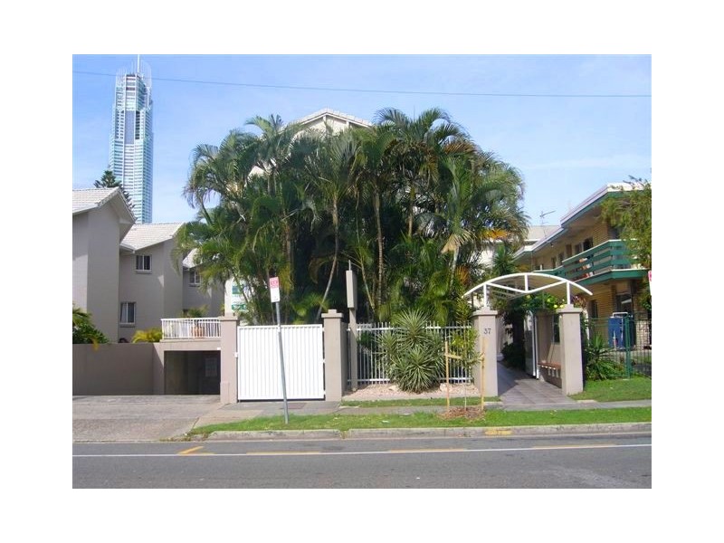 37 Peninsular Drive ‘Surfers Del Rey’, Surfers Paradise QLD 4217