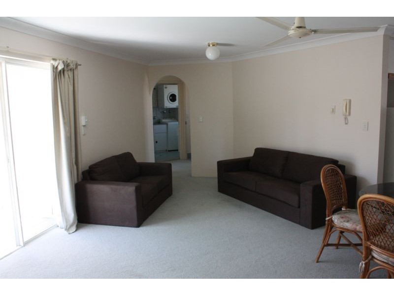 37 Peninsular Drive ‘Surfers Del Rey’, Surfers Paradise QLD 4217