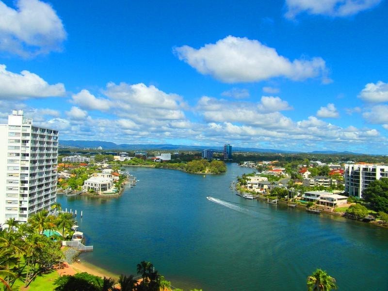 4 Wahroonga Place ‘Avalon Apartments’, Surfers Paradise QLD 4217