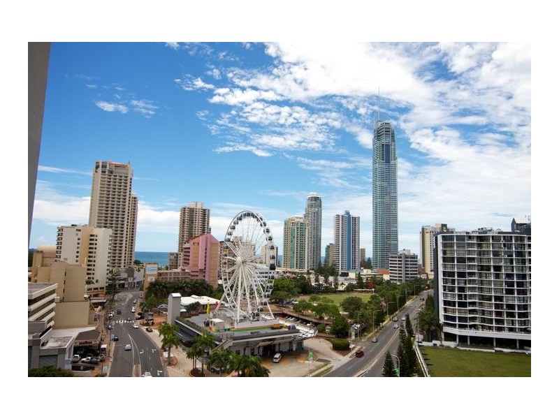 4 Wahroonga Place ‘Avalon Apartments’, Surfers Paradise QLD 4217
