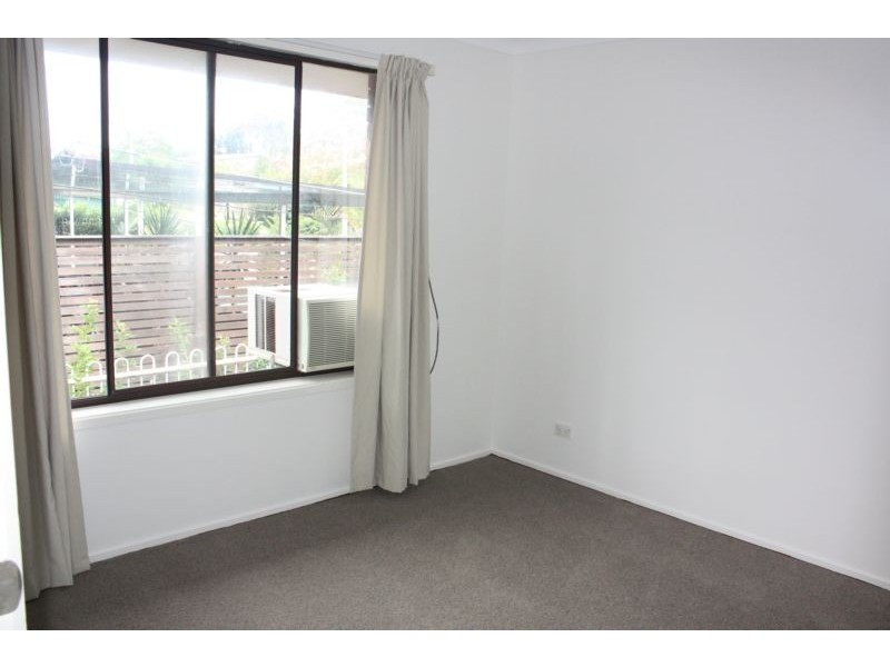 Grevillia Avenue, Southport QLD 4215