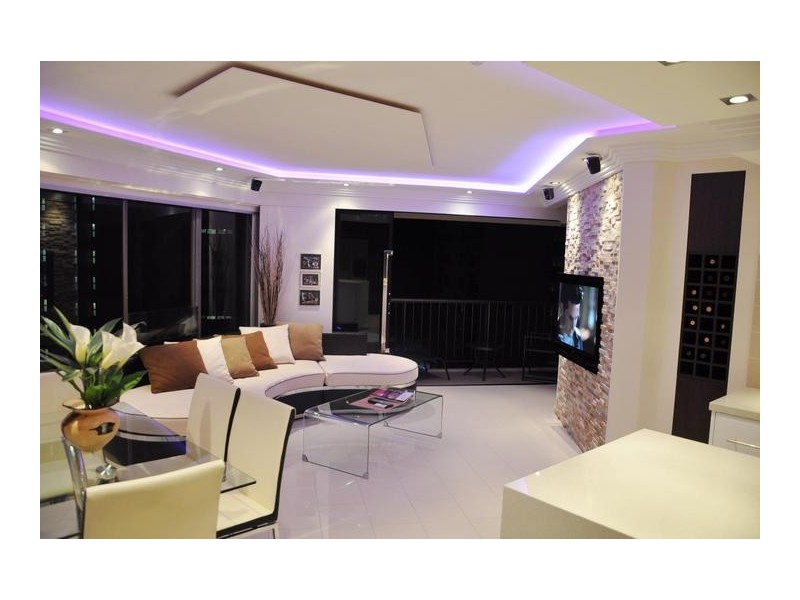 8 Trickett Street ‘Aloha’, Surfers Paradise QLD 4217