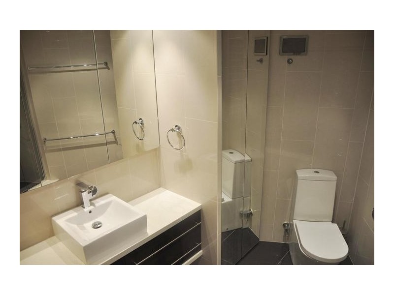 8 Trickett Street ‘Aloha’, Surfers Paradise QLD 4217