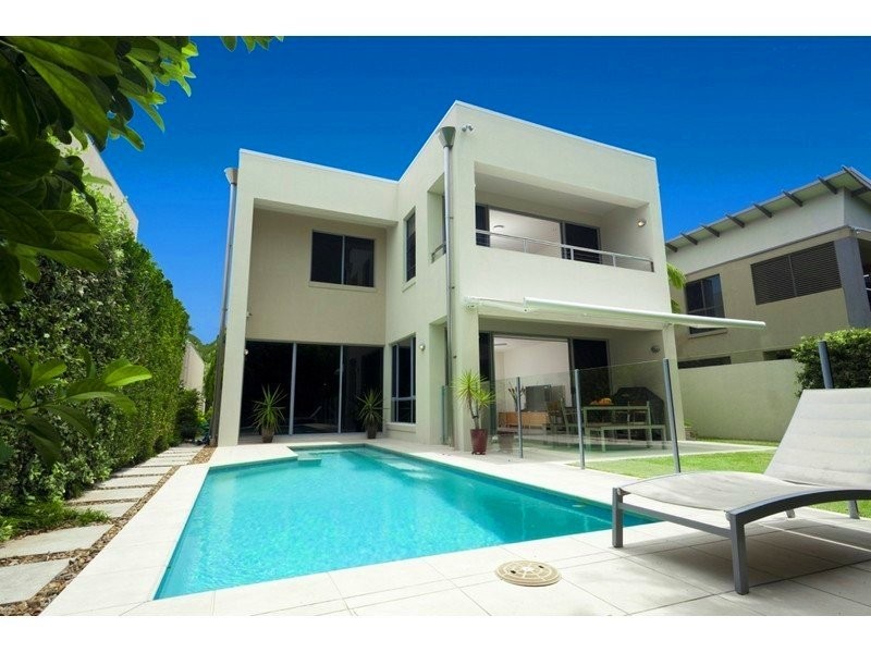 7 Durham Street, Southport QLD 4215