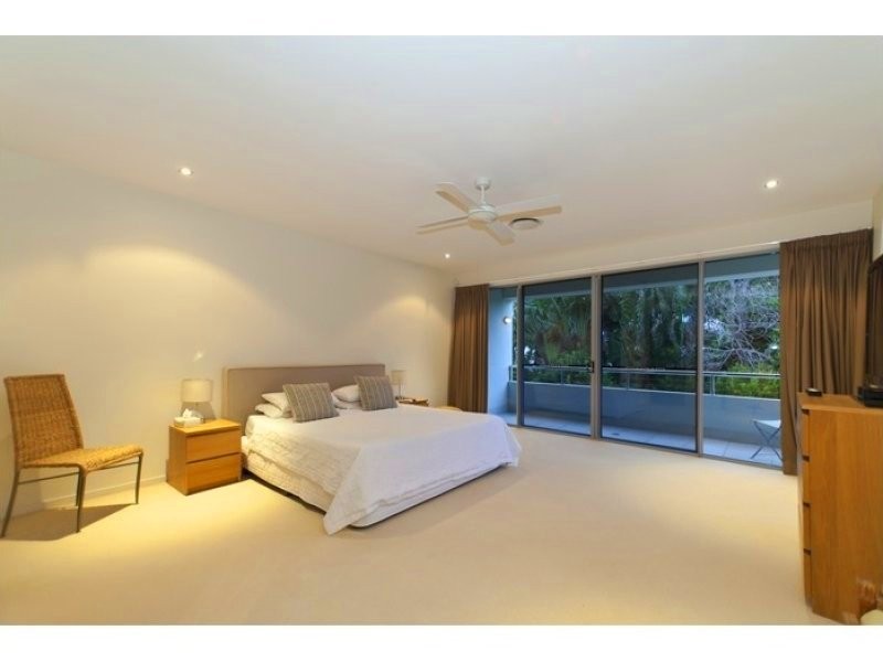 7 Durham Street, Southport QLD 4215