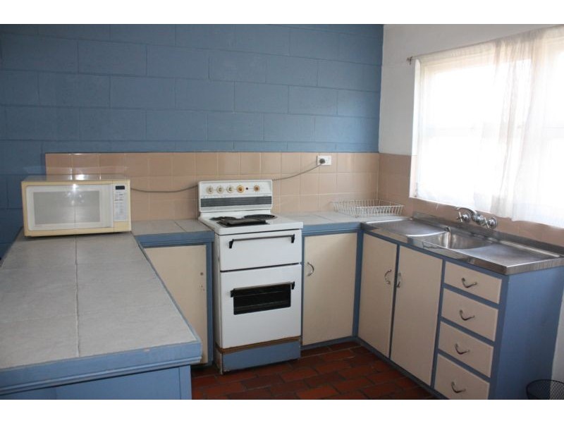 2930 Gold Coast Highway ‘Riverview Court’, Surfers Paradise QLD 4217