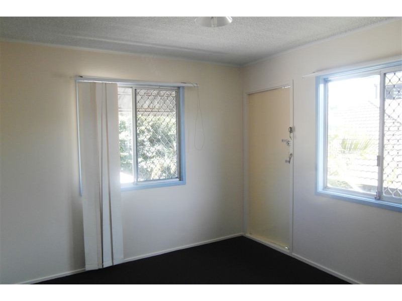 25 Leonard Avenue ‘Tralee Court’, Surfers Paradise QLD 4217