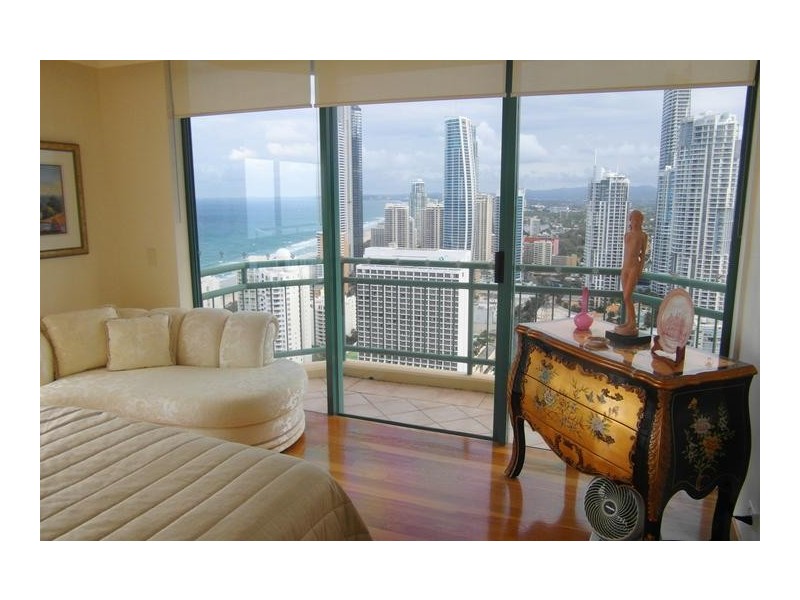 Surfers Paradise QLD 4217