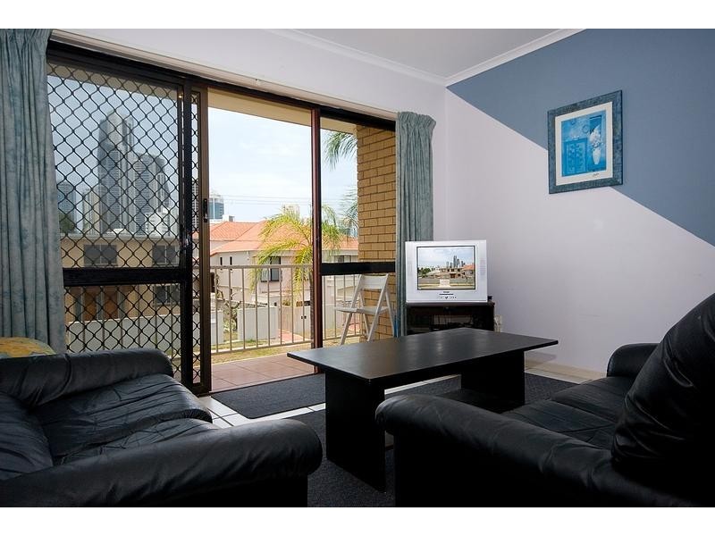 28 Sunrise Boulevard ‘Sunsand’, Surfers Paradise QLD 4217