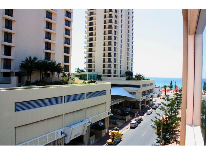 34 Hanlan Street ‘Kinkabool’, Surfers Paradise QLD 4217