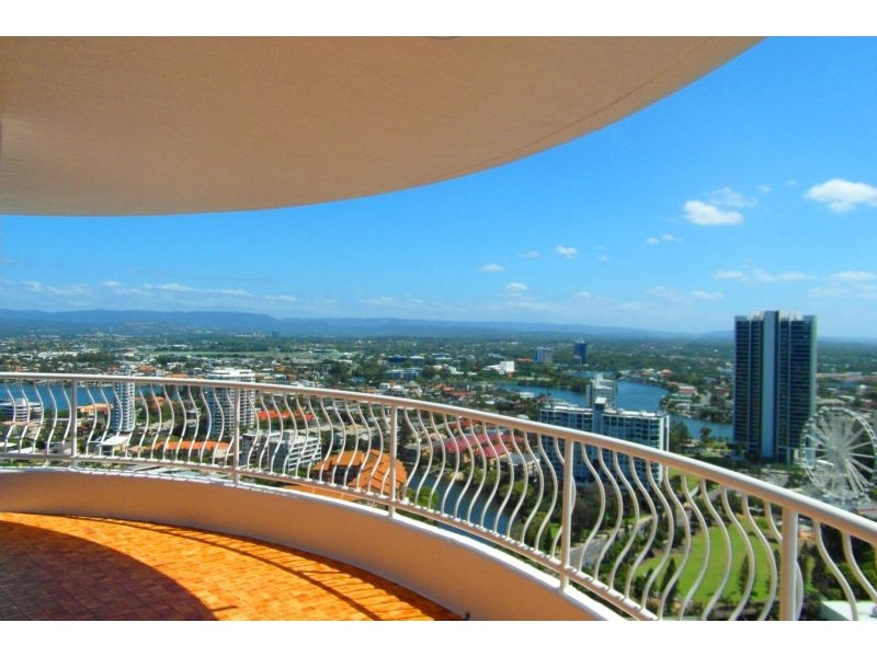30 Laycock Street ‘Aegean’, Surfers Paradise QLD 4217