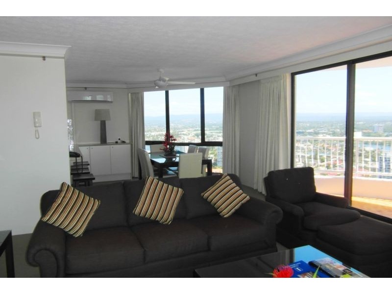30 Laycock Street ‘Aegean’, Surfers Paradise QLD 4217