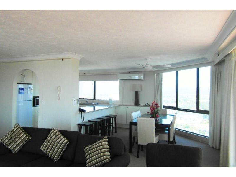 30 Laycock Street ‘Aegean’, Surfers Paradise QLD 4217