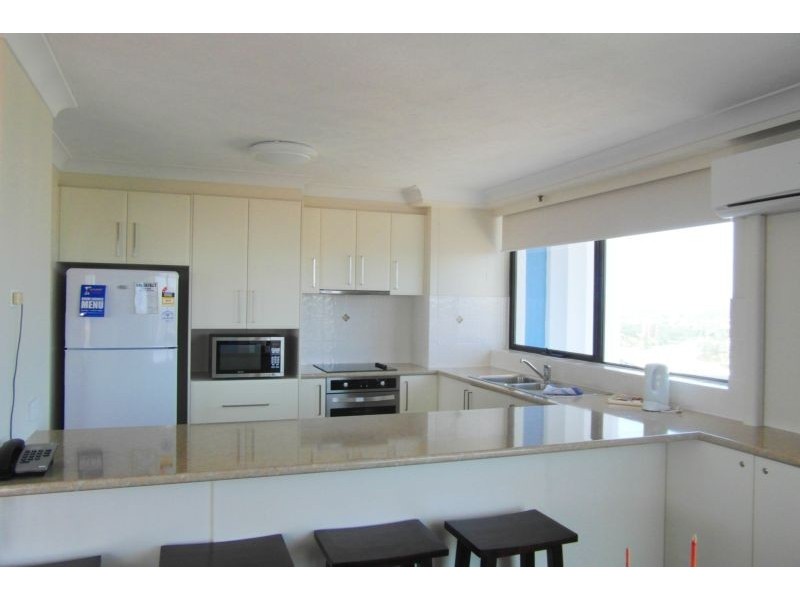 30 Laycock Street ‘Aegean’, Surfers Paradise QLD 4217