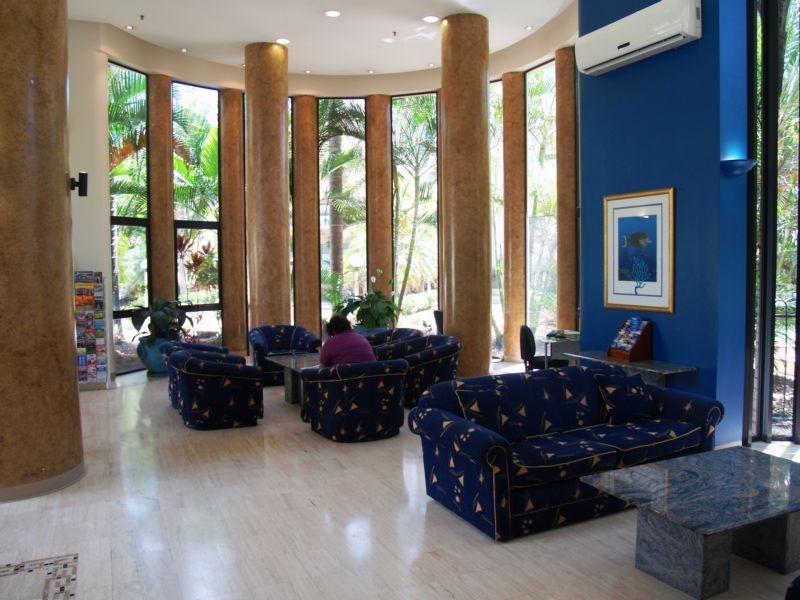 30 Laycock Street ‘Aegean’, Surfers Paradise QLD 4217
