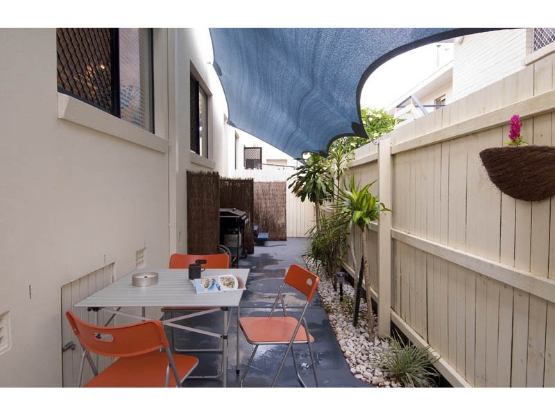 29 Sunset Boulevard, Surfers Paradise QLD 4217