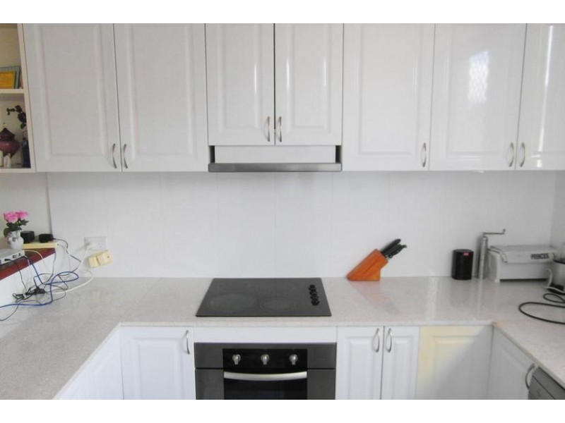 12 Leonard Avenue ‘Cosmopolitan’, Surfers Paradise QLD 4217