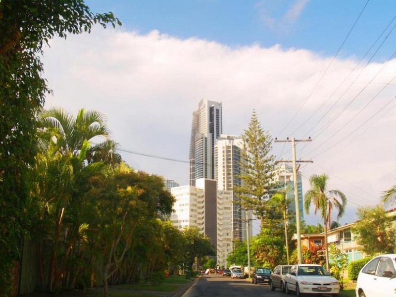 12 Leonard Avenue ‘Cosmopolitan’, Surfers Paradise QLD 4217