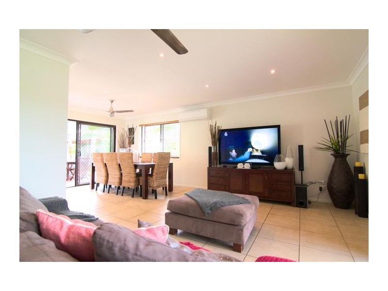 78 Campbell Street, Sorrento QLD 4217