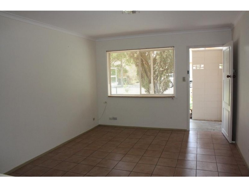6 Weemala Street, Surfers Paradise QLD 4217
