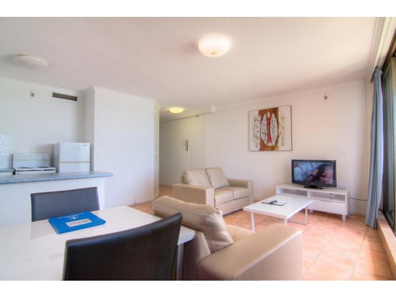 1402 /9 Trickett Street ‘Surfers International’, Surfers Paradise QLD 4217