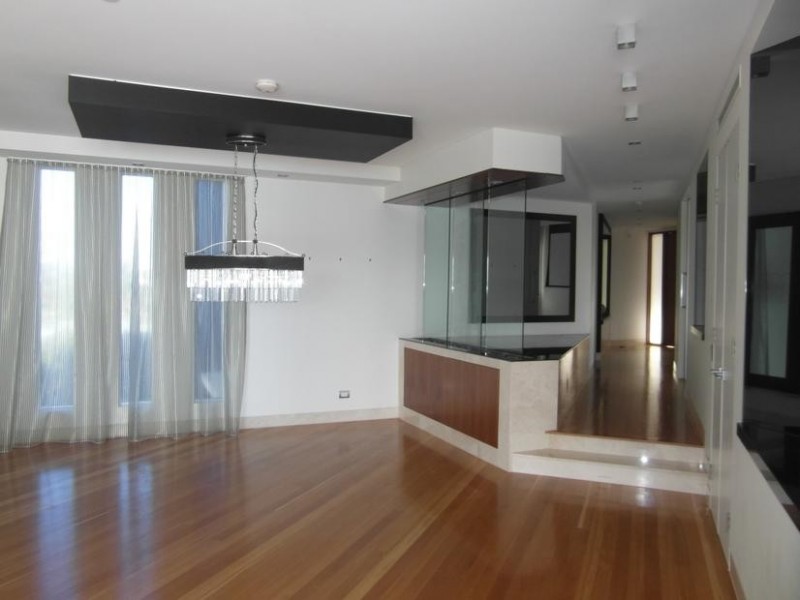 4/1 Enderley Avenue’ Allure’, Surfers Paradise QLD 4217