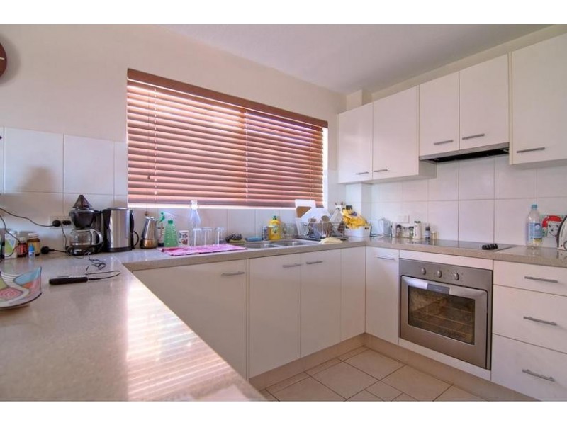 97 Old Burleigh Road, Broadbeach QLD 4218