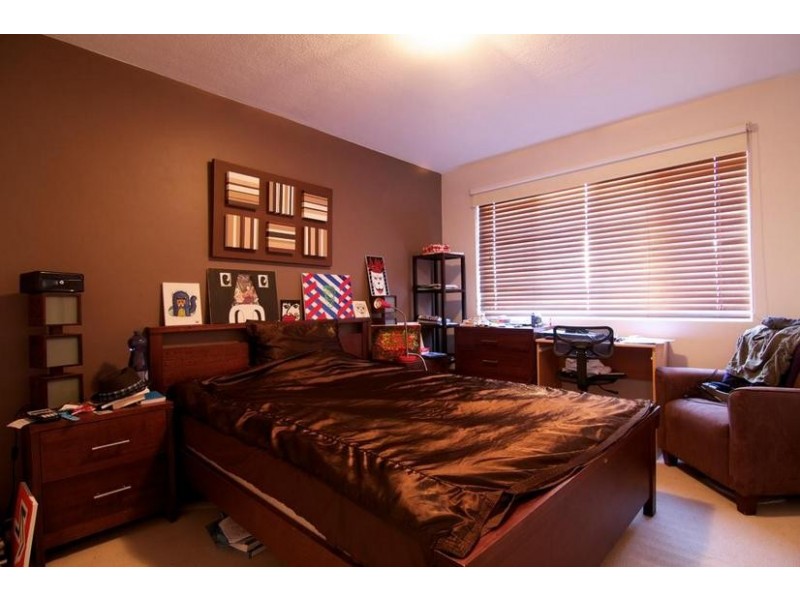 97 Old Burleigh Road, Broadbeach QLD 4218