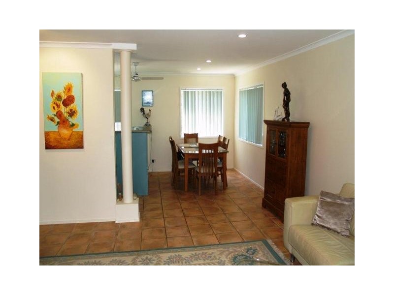 37 Sunset Boulevard, Surfers Paradise QLD 4217