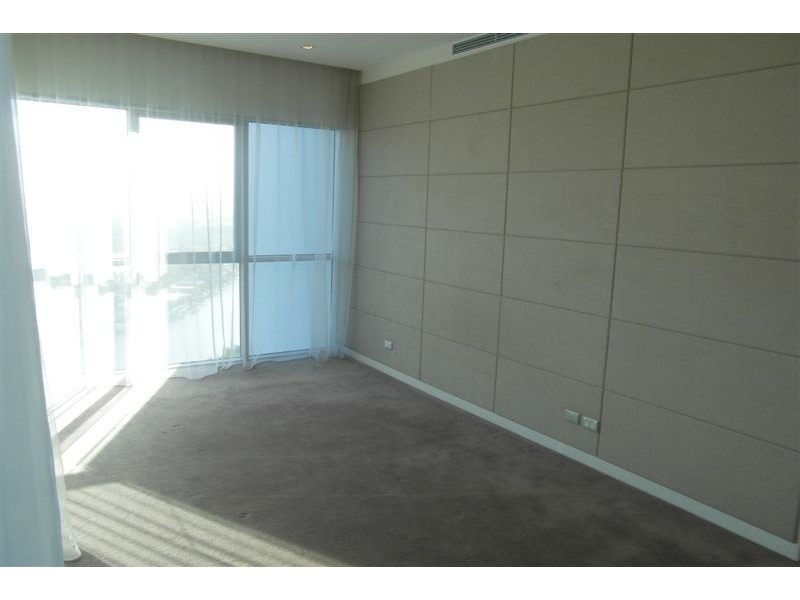 18 Enderley Avenue ‘Artique Penthouse’, Surfers Paradise QLD 4217