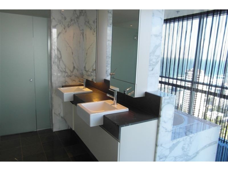 18 Enderley Avenue ‘Artique Penthouse’, Surfers Paradise QLD 4217