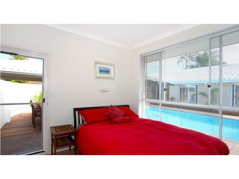 110 Upton Street, Bundall QLD 4217