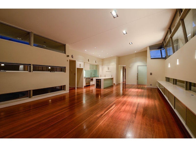 15 The Lido, Isle Of Capri QLD 4217
