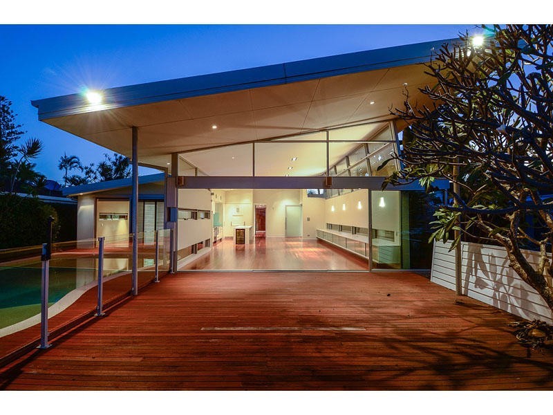 15 The Lido, Isle Of Capri QLD 4217