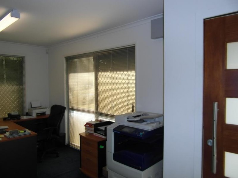 306 Ferry Road, Southport QLD 4215