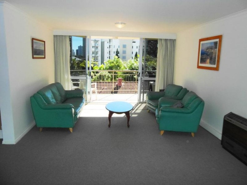 11 Riverview Parade ‘Alba Ten’, Surfers Paradise QLD 4217