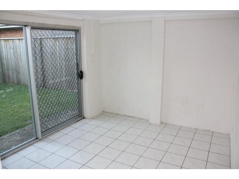 25 St Andrews Avenue, Isle Of Capri QLD 4217