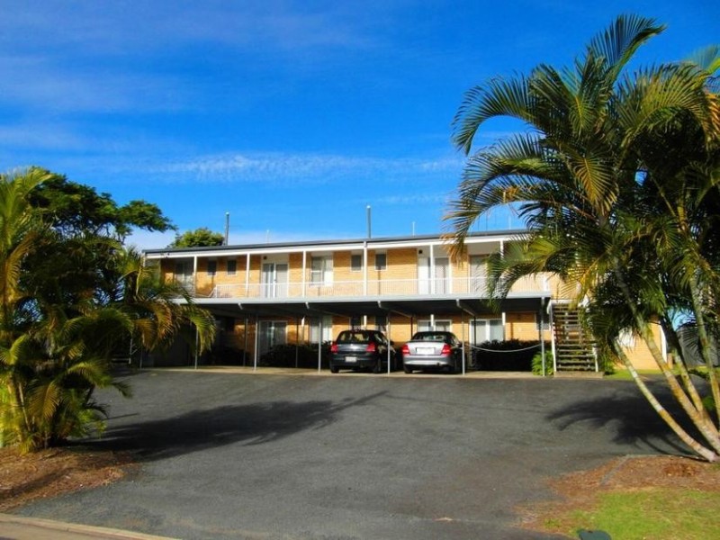 4 Holborow Close, Surfers Paradise QLD 4217