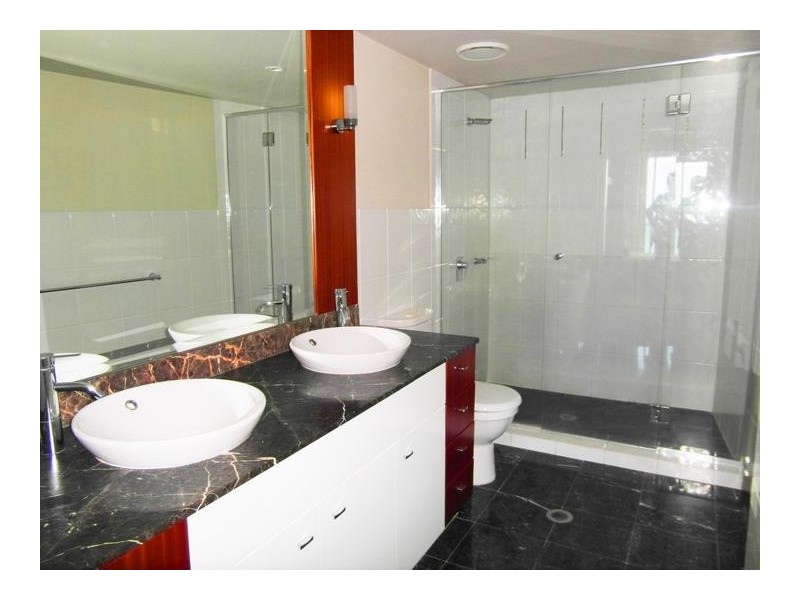 2354/23 Ferny Avenue ‘Chevron Renaissance’, Surfers Paradise QLD 4217